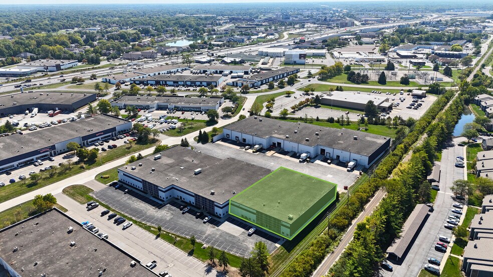 8804 Bash St, Indianapolis, IN à louer - Aérien - Image 2 de 10