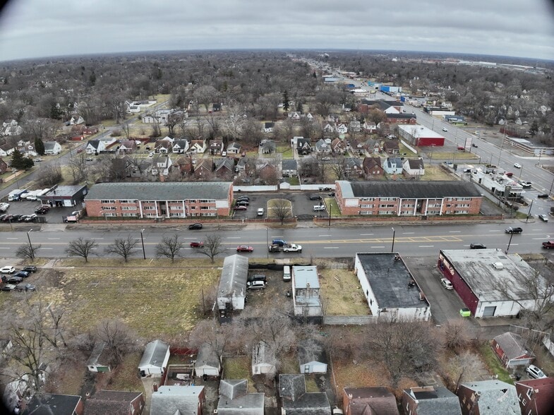 11385 Greenfield Rd, Detroit, MI à vendre - Matterport Community - Image 3 de 13