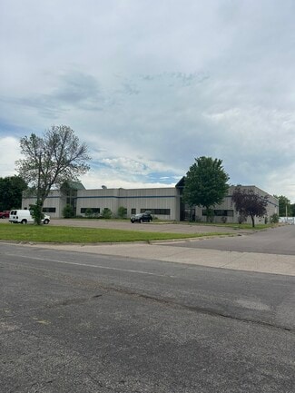 Plus de détails pour 1050-1056 Mckinley St, Anoka, MN - Industriel à louer