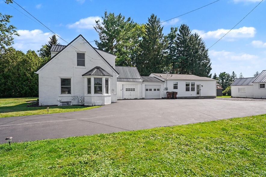 9248 Woodworth Rd, North Lima, OH for sale - Building Photo - Image 2 of 36