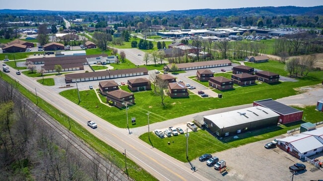 Plus de détails pour North 13 Mini Storage & Field Pointe – Multi-résidentiel à vendre, Newark, OH