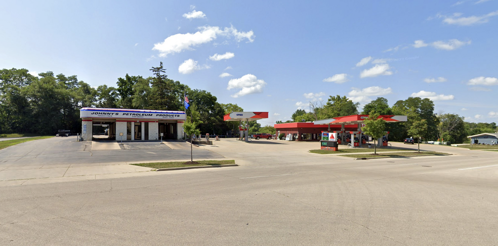 17871 Janesville Rd, Muskego, WI for sale - Building Photo - Image 1 of 7