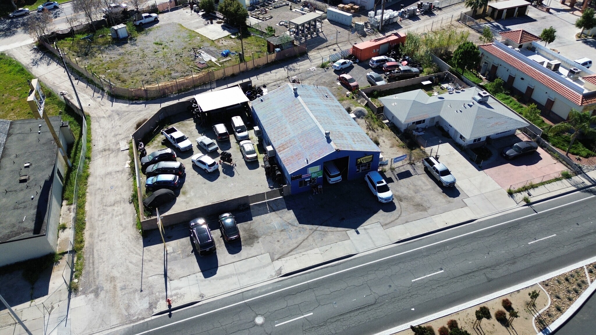 27381 5th St, Highland, CA à vendre Photo du bâtiment- Image 1 de 17