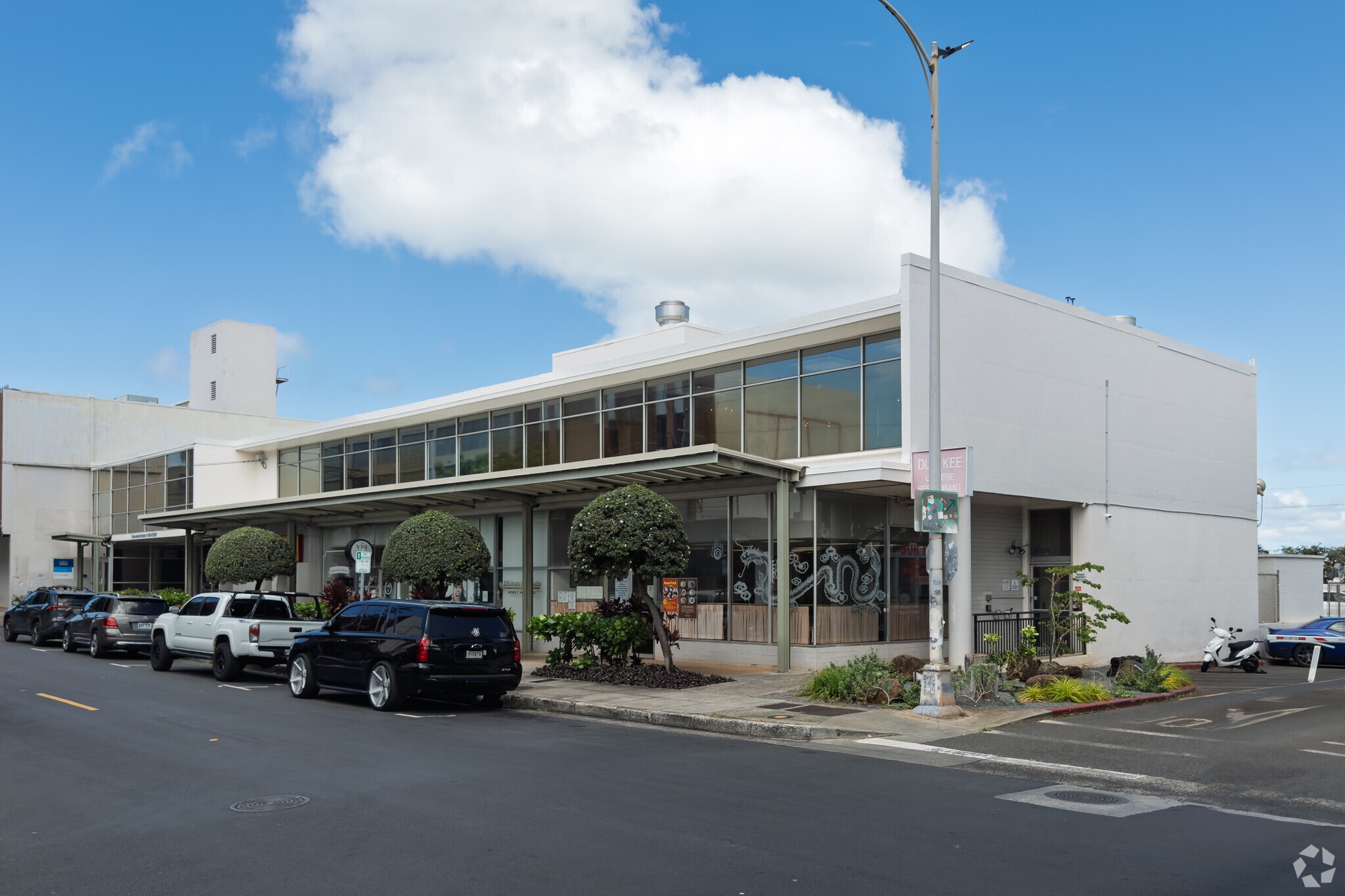 1136 12th Ave, Honolulu, HI for lease Primary Photo- Image 1 of 7