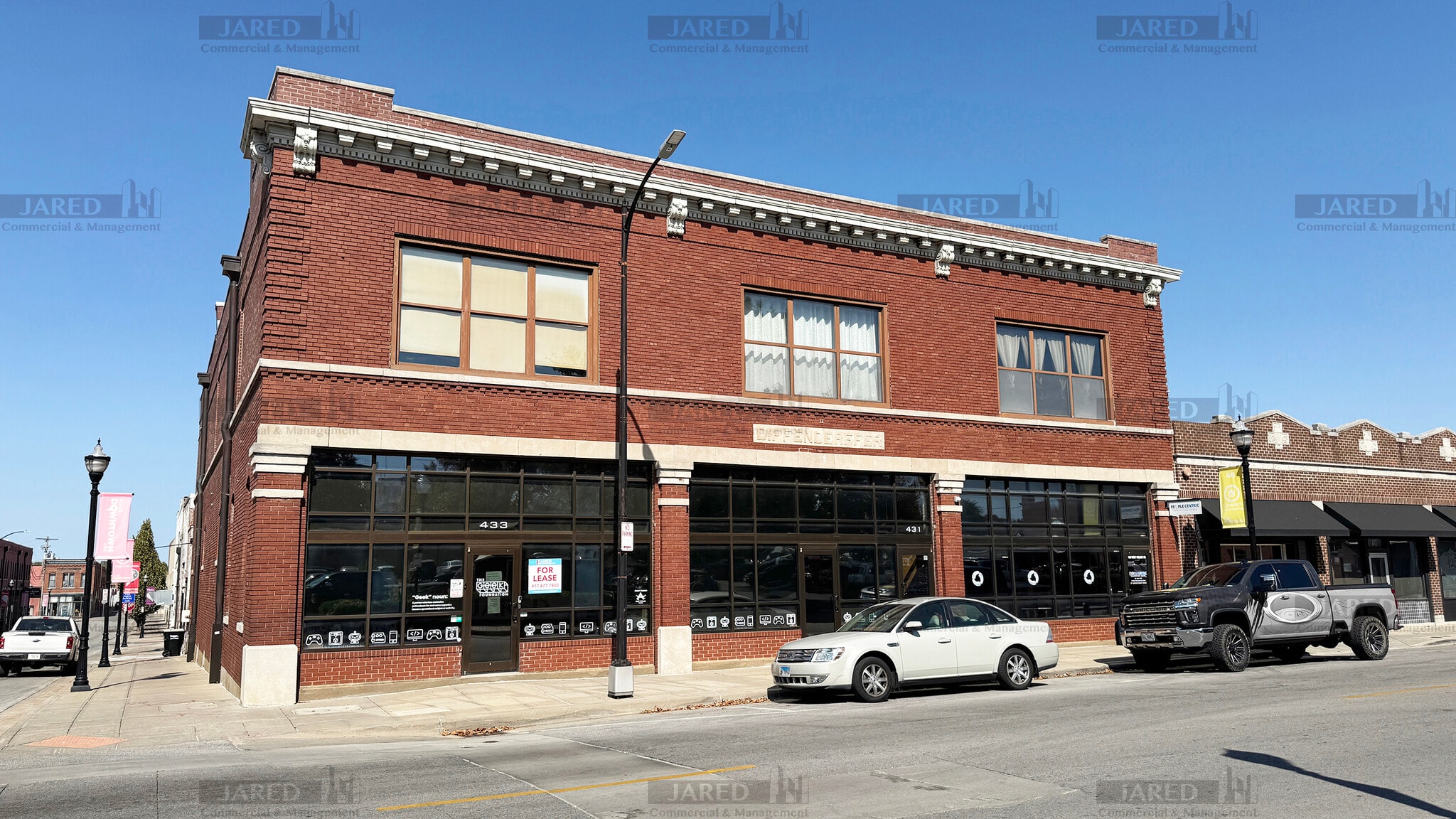 429-433 W Walnut St, Springfield, MO à vendre Photo du bâtiment- Image 1 de 4