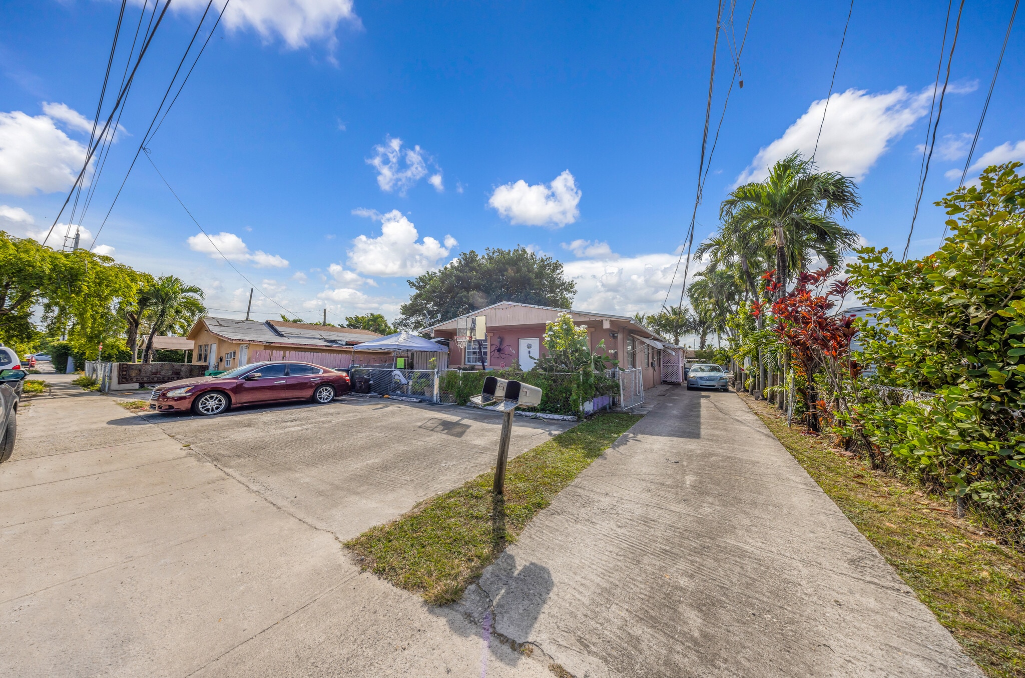 3126 NW 28th St, Miami, FL for sale Primary Photo- Image 1 of 26