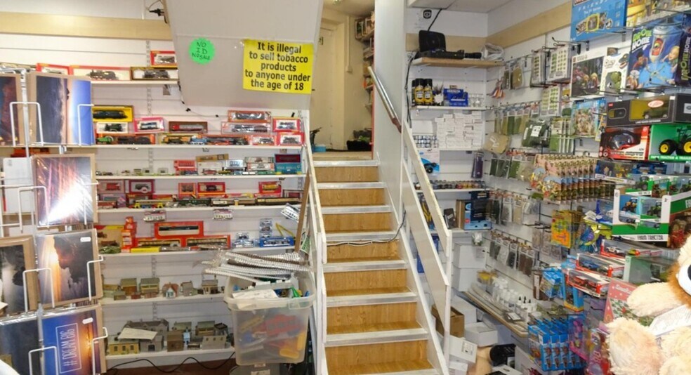 10 Fore St, St Austell à vendre - Photo intérieure - Image 3 de 12