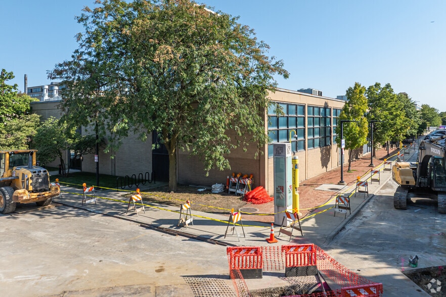 55 W 34th St, Chicago, IL for lease - Building Photo - Image 2 of 4