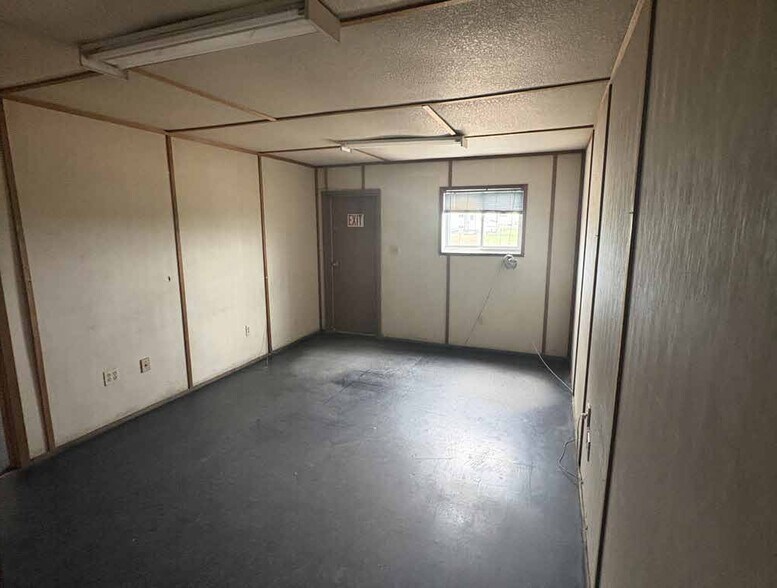 5123 49 Av, Provost, AB à vendre - Photo intérieure - Image 2 de 2