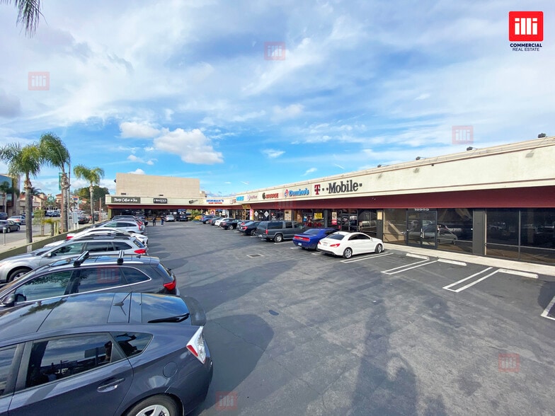 18955-18971 Ventura Blvd, Tarzana, CA for lease - Building Photo - Image 3 of 3