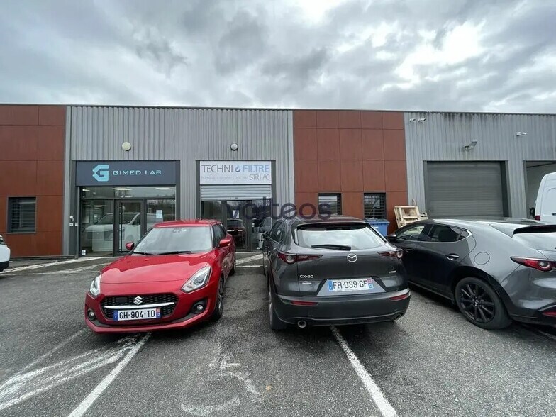 Bureau dans Montrabé à louer - Photo du bâtiment - Image 2 de 9