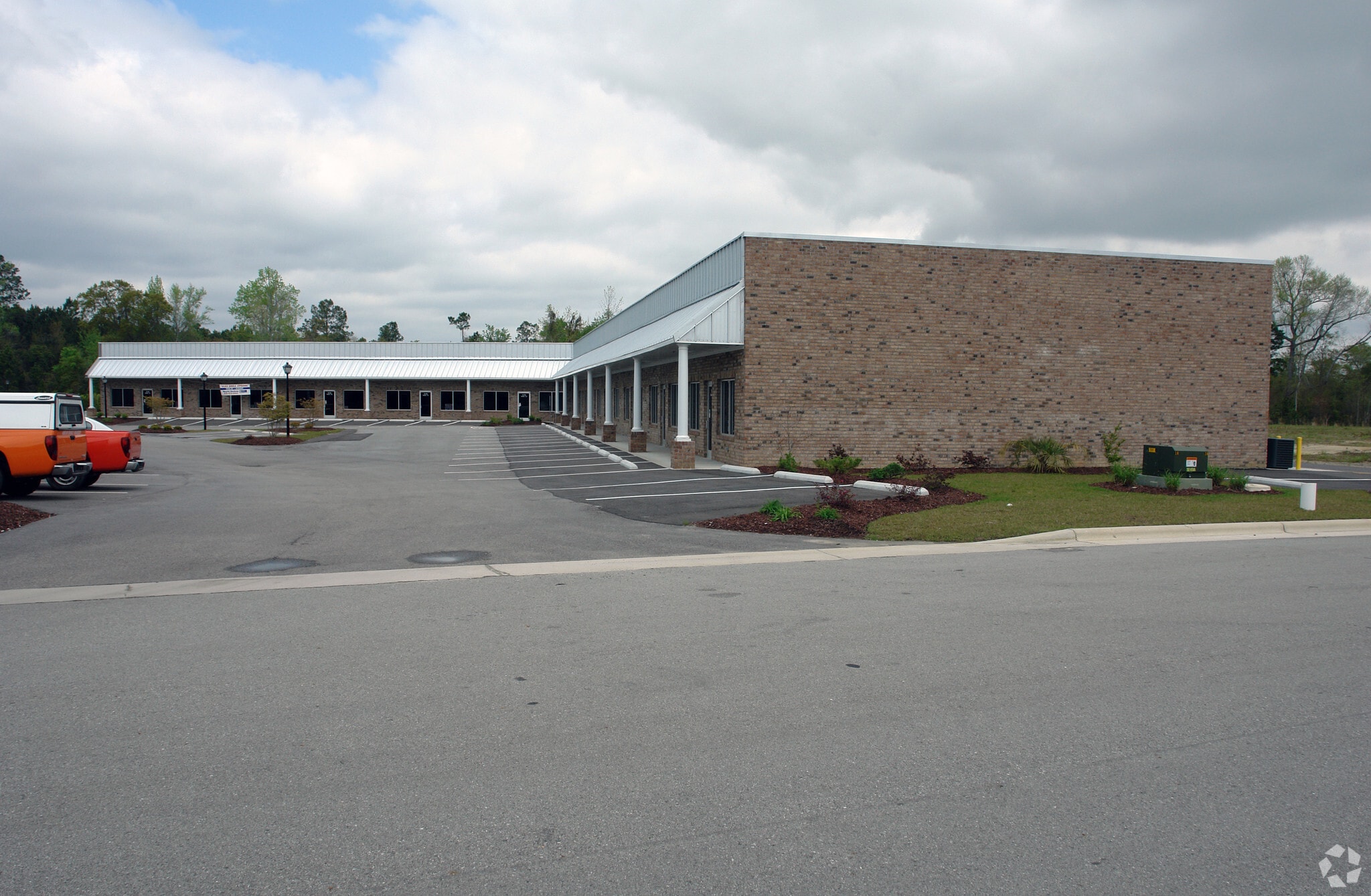 570 Meadow Summit Dr, Sunset Beach, NC for lease Primary Photo- Image 1 of 3