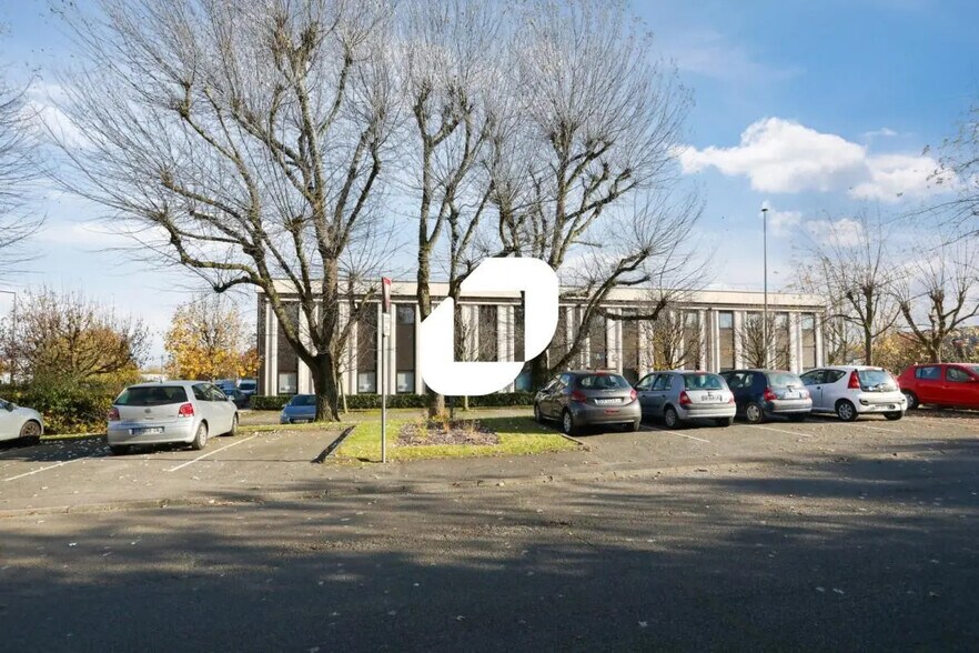 1 Allée Du Chargement, Villeneuve-d'Ascq à louer - Photo du bâtiment - Image 3 de 11