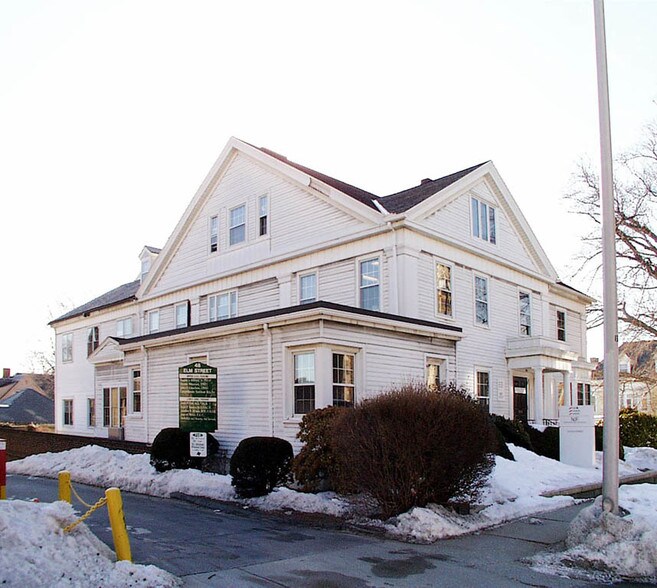 50 Elm St, Worcester, MA à louer - Photo du bâtiment - Image 2 de 7