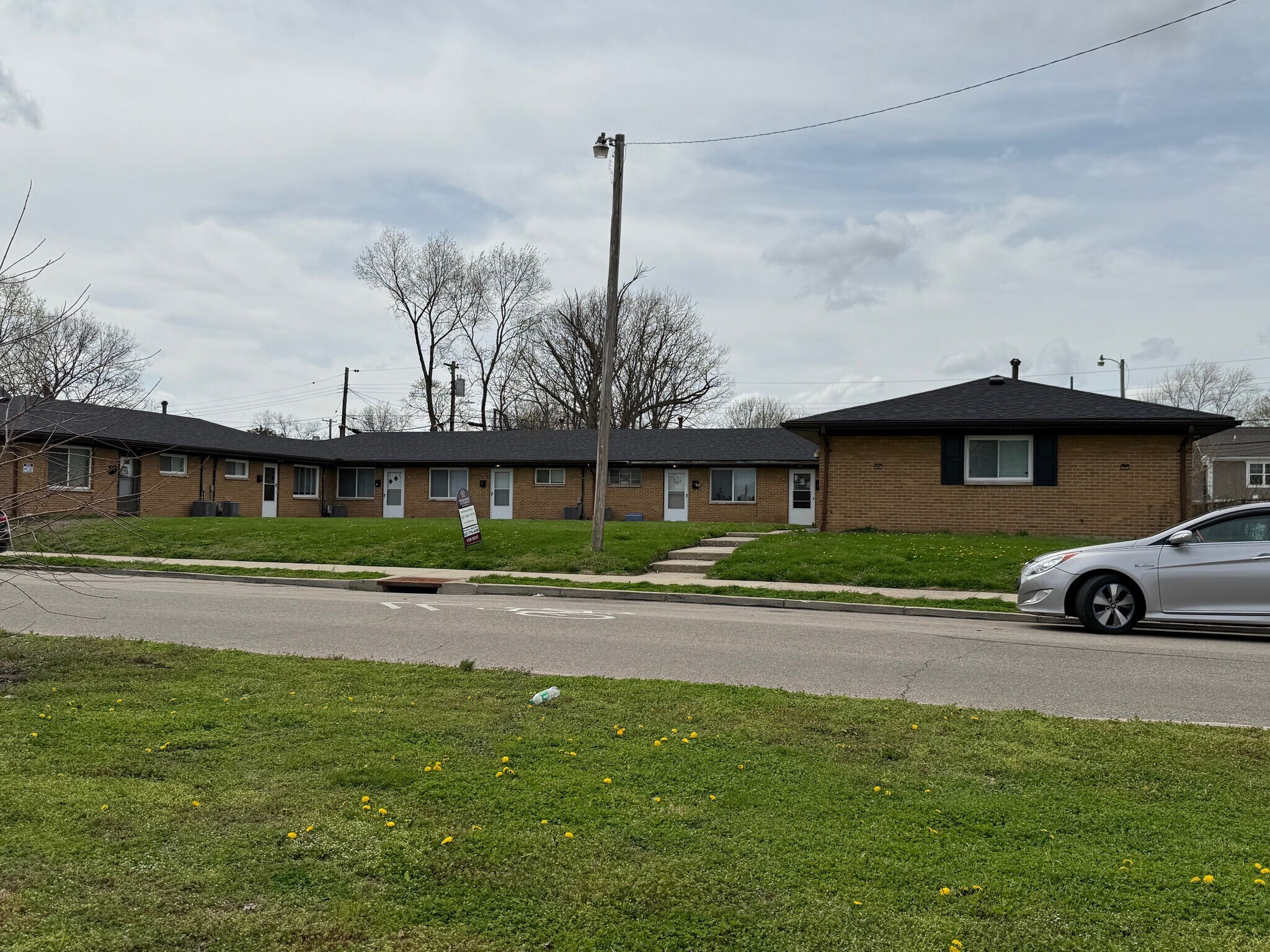 27-41 Rita St, Dayton, OH à vendre Photo principale- Image 1 de 18