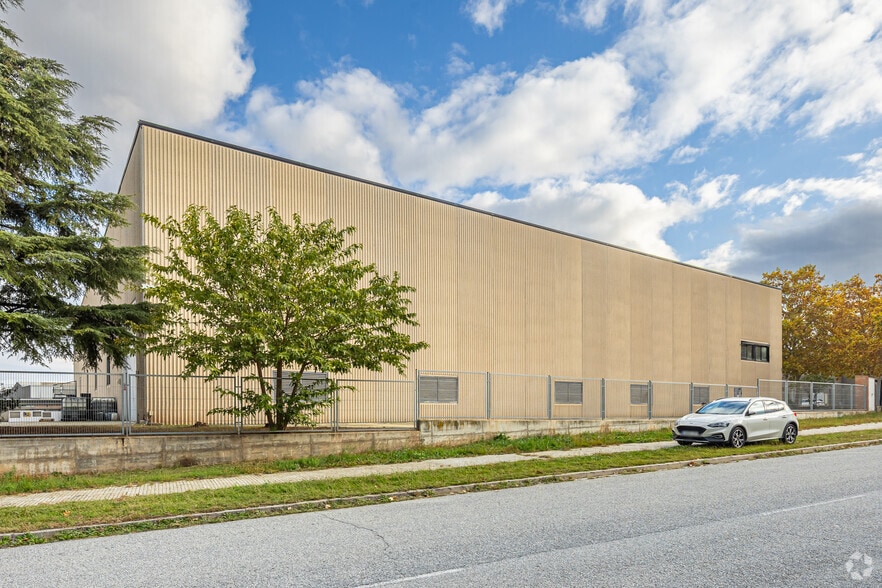 Carrer de Ramon Farguell, 51-53, Manresa, Barcelona à vendre - Photo du bâtiment - Image 2 de 8