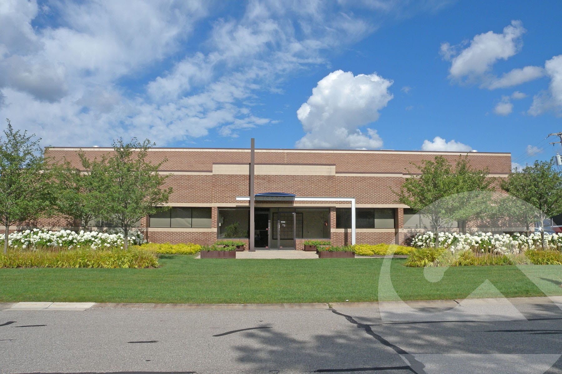 1098-1100 Centre Rd, Auburn Hills, MI à louer Photo du bâtiment- Image 1 de 2