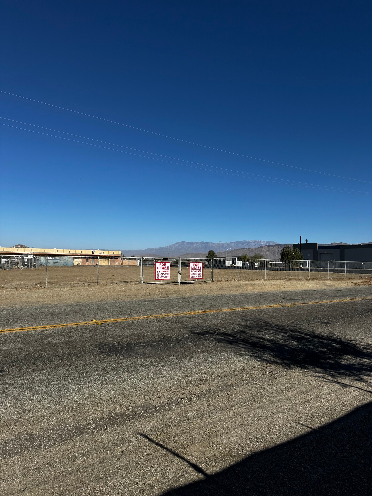 850 S Cawston Ave, Hemet, CA à vendre Autre- Image 1 de 1