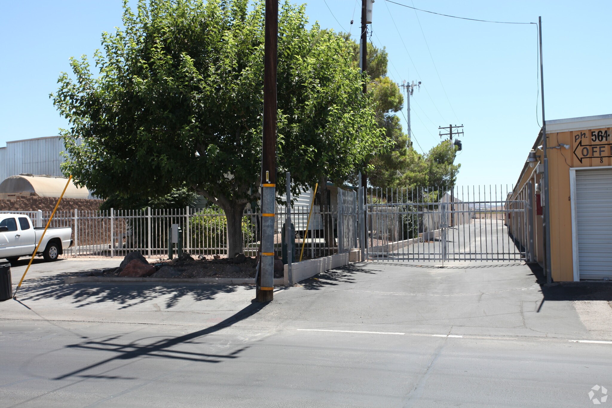 1601 Athol Ave, Henderson, NV à louer Photo du bâtiment- Image 1 de 9