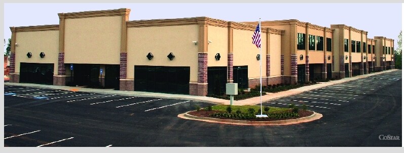 110 Thompson Rd, Hiram, GA à louer - Photo principale - Image 1 de 13