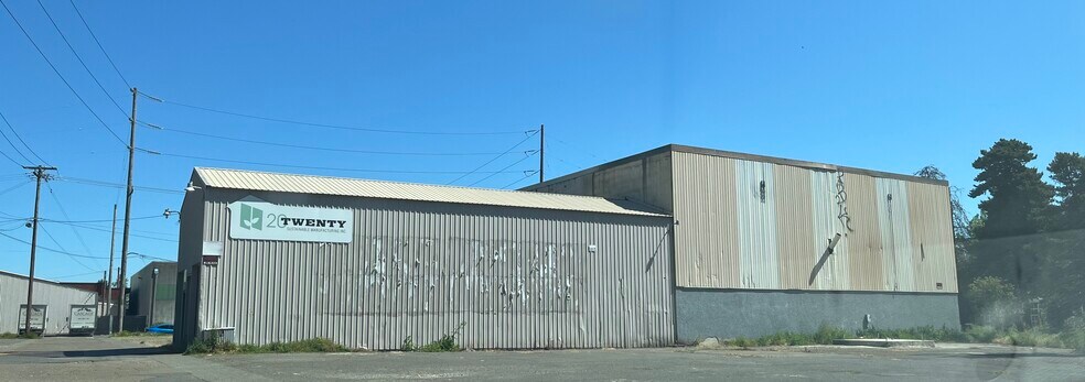 170 Division St NE, Salem, OR à vendre - Photo du bâtiment - Image 2 de 6