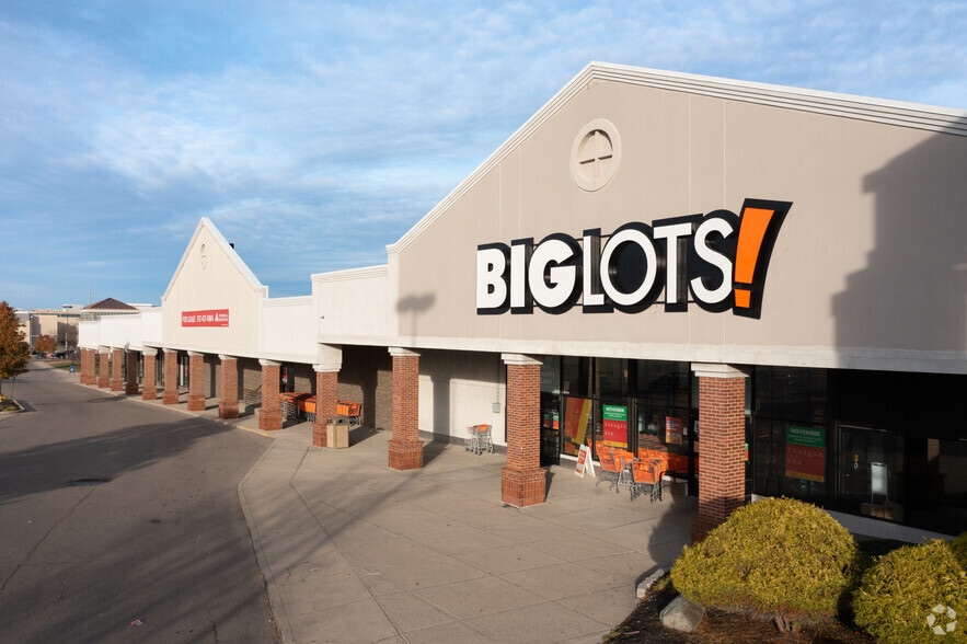 11372-11444 Princeton Pike, Cincinnati, OH for lease - Building Photo - Image 2 of 6