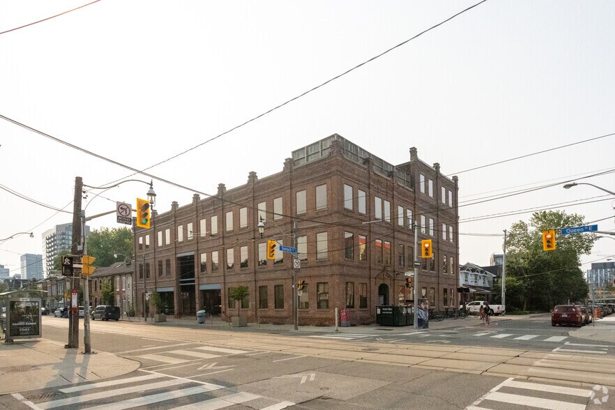 489 Queen St E, Toronto, ON à louer - Photo principale - Image 1 de 4