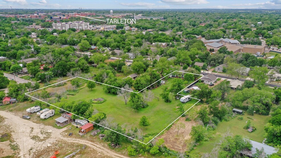 860 W Long St, Stephenville, TX for sale - Building Photo - Image 2 of 25