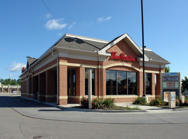 Plus de détails pour 27340 Eureka Rd, Taylor, MI - Commerce de détail à vendre