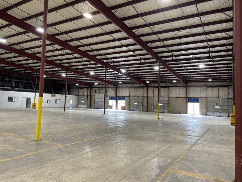 1900 W 65th St, Little Rock, AR for lease - Interior Photo - Image 1 of 10