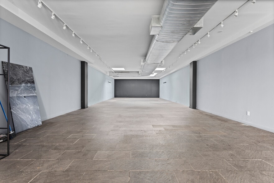 161 Court St, Brooklyn, NY à louer - Photo du bâtiment - Image 2 de 5