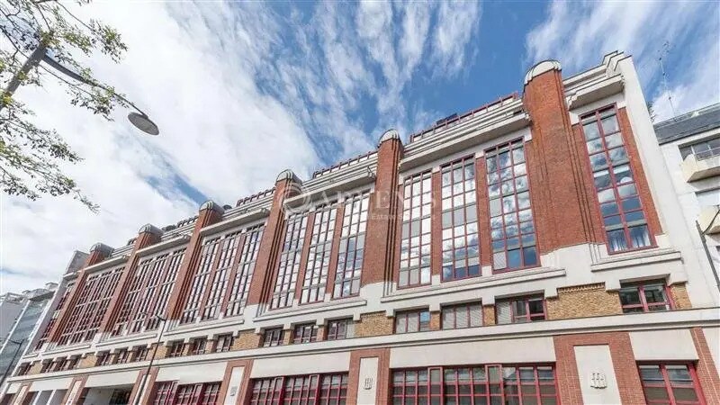 Office in Paris for sale - Building Photo - Image 1 of 10