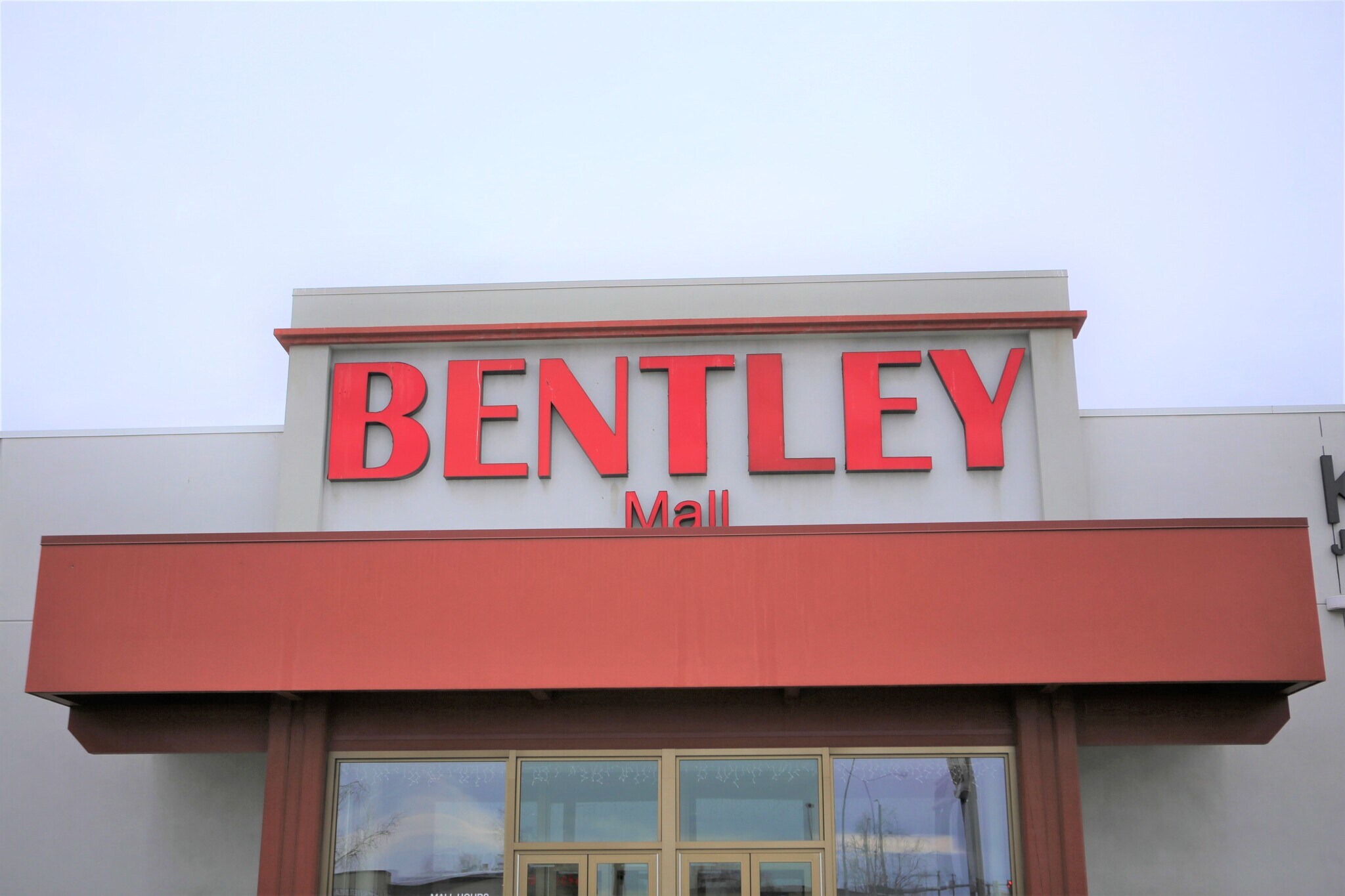 24-36 College Rd, Fairbanks, AK à louer Photo du bâtiment- Image 1 de 4