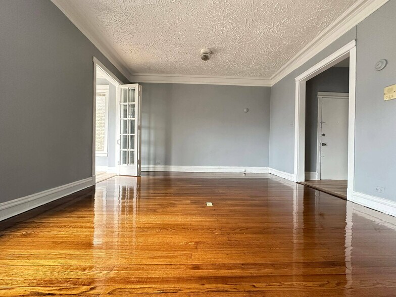 4817 S King Dr, Chicago, IL à vendre - Photo du bâtiment - Image 3 de 5