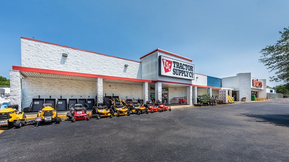 103-115 N State Road 19, Palatka, FL for lease - Building Photo - Image 1 of 5