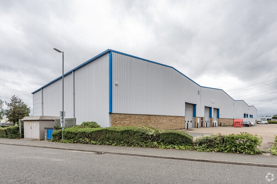 Collett, Didcot à louer - Photo principale - Image 1 de 3