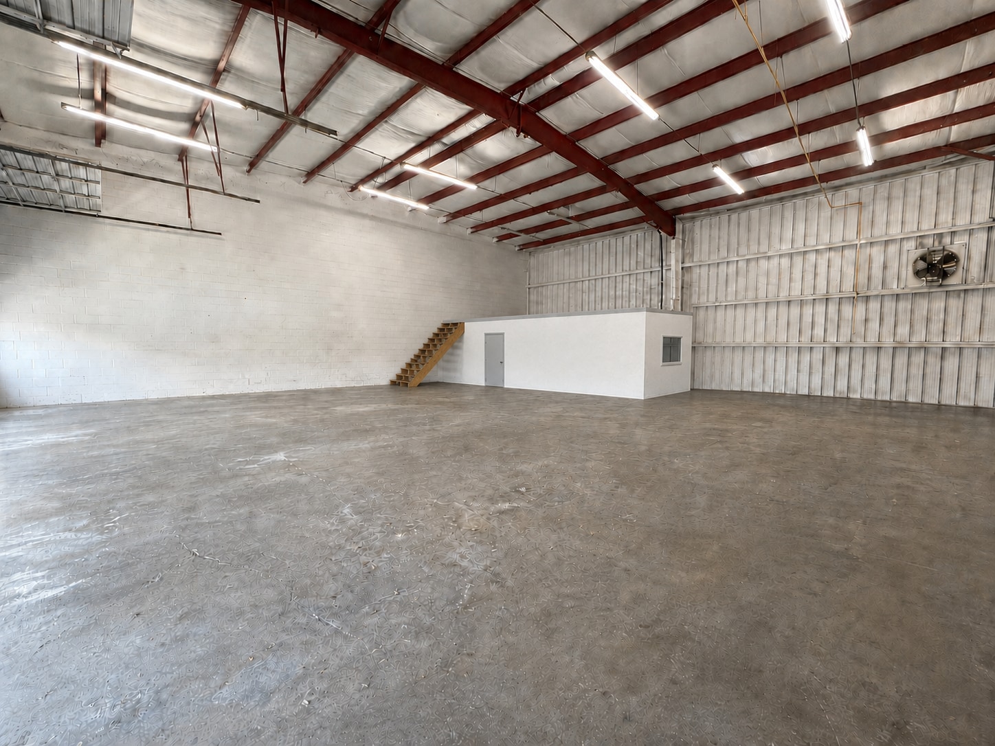 5100 Ulmerton Rd, Clearwater, FL for lease Interior Photo- Image 1 of 4