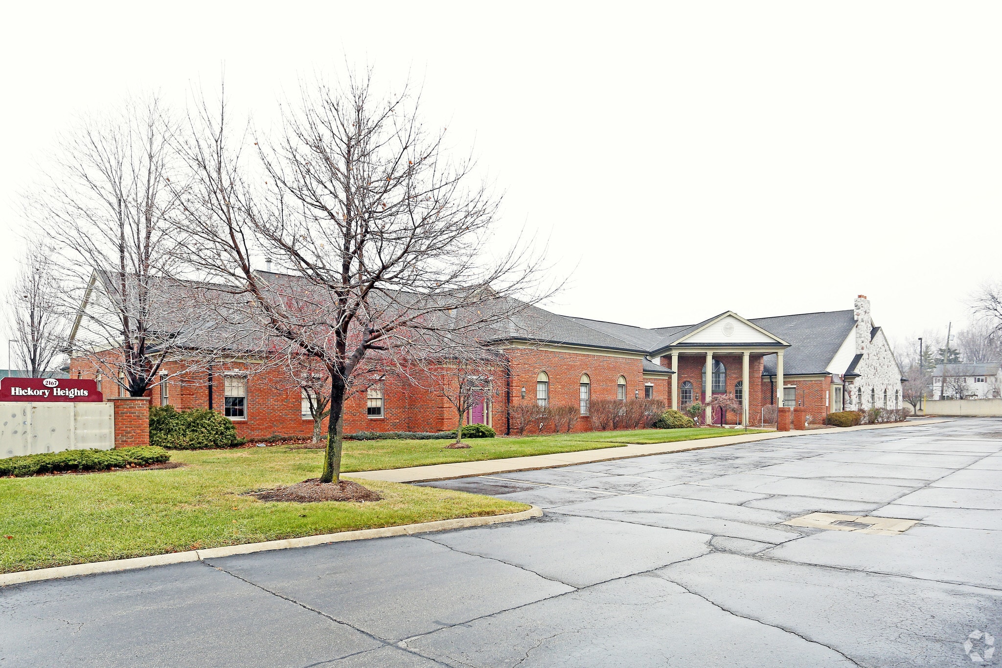 2167 15 Mile Rd, Sterling Heights, MI for lease Building Photo- Image 1 of 11