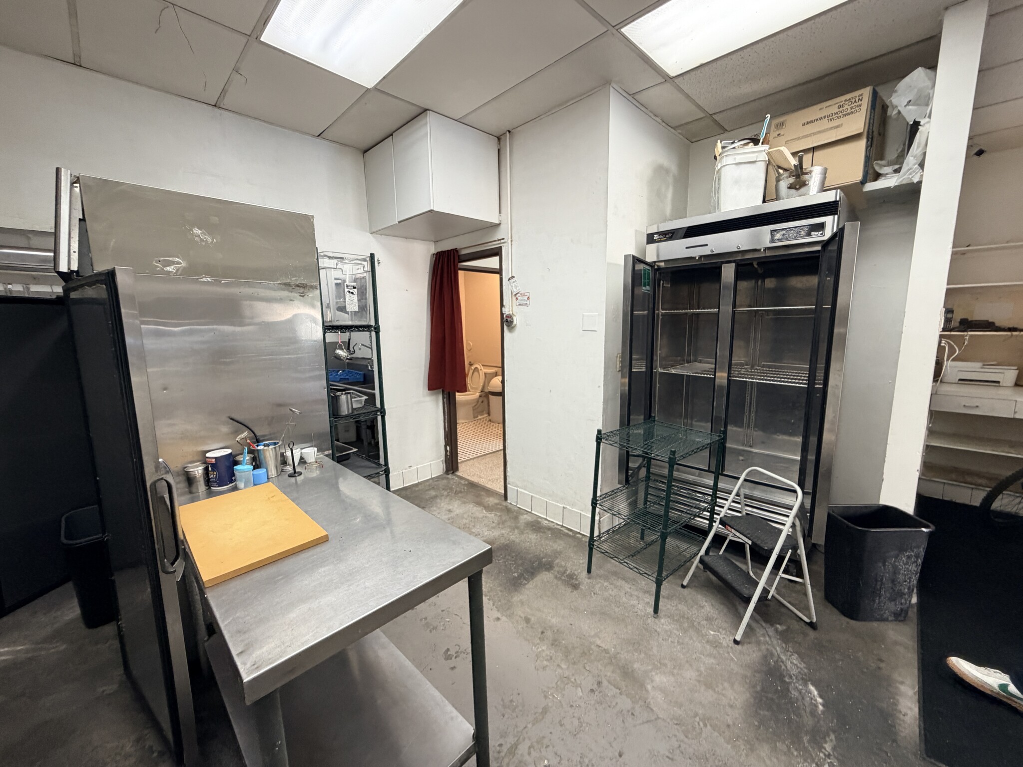 1253 Vine St, Los Angeles, CA à louer Photo intérieure- Image 1 de 12