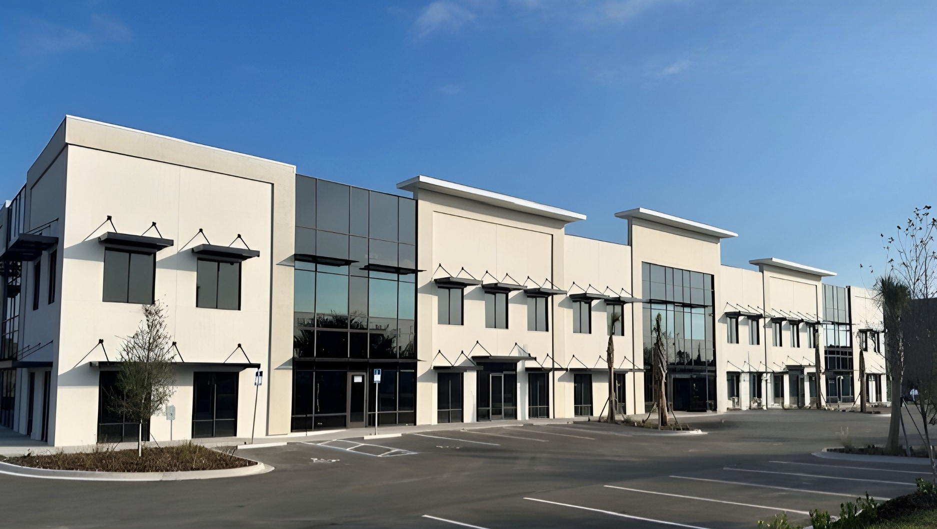 11525 Village Crossing Dr, Jacksonville, FL for lease Primary Photo- Image 1 of 6