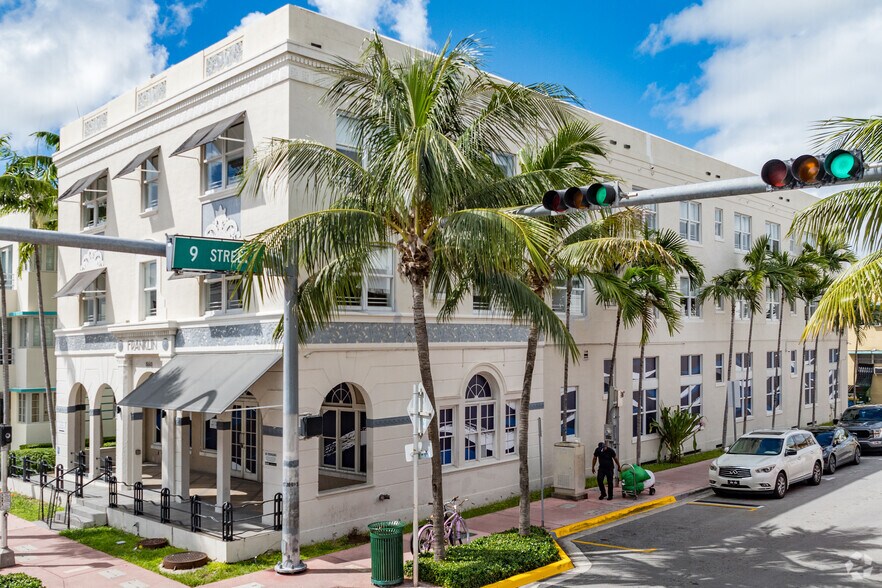 860 Collins Ave, Miami Beach, FL à louer - Photo principale - Image 1 de 14
