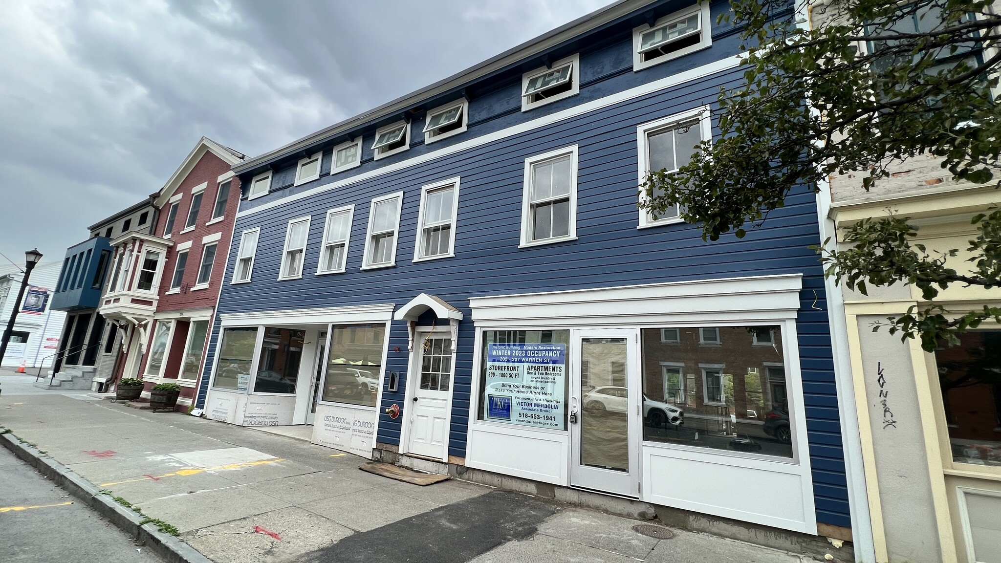 205 Warren St, Hudson, NY for lease Building Photo- Image 1 of 8