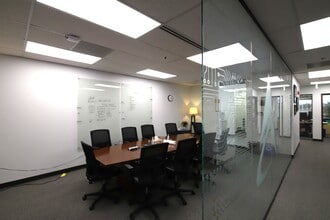 6855 S Havana St, Centennial, CO à louer Photo intérieure- Image 2 de 9