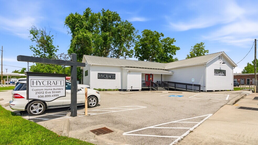 21012 Eva St, Montgomery, TX à vendre - Photo du bâtiment - Image 3 de 37