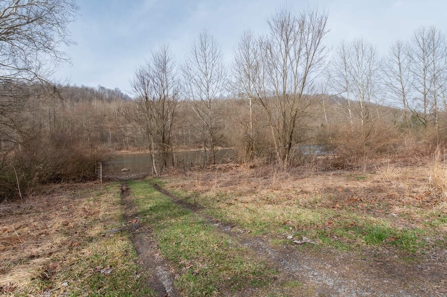 3381 N Preston Hwy, Albright, WV for sale - Building Photo - Image 3 of 8
