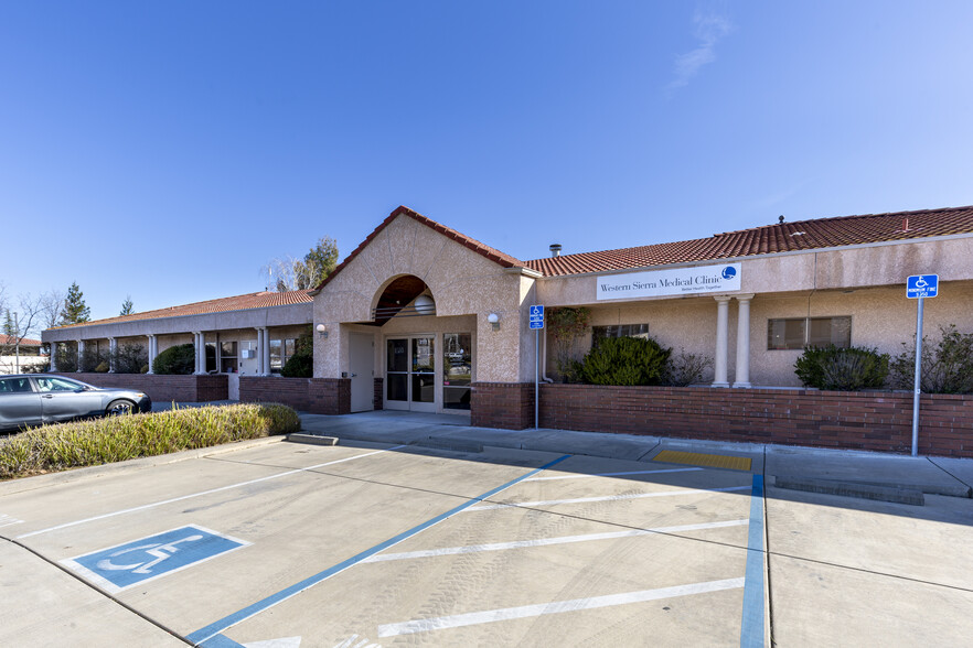 3111 Professional Dr, Auburn, CA for lease - Building Photo - Image 1 of 8