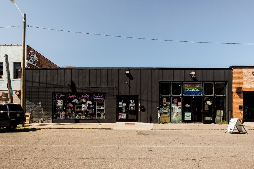 1515-1525 Division St, Detroit, MI à vendre - Photo du bâtiment - Image 2 de 6