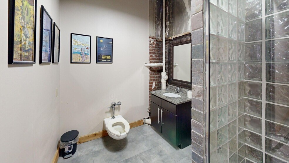 1017 Olive St, Saint Louis, MO à louer - Photo du bâtiment - Image 3 de 7