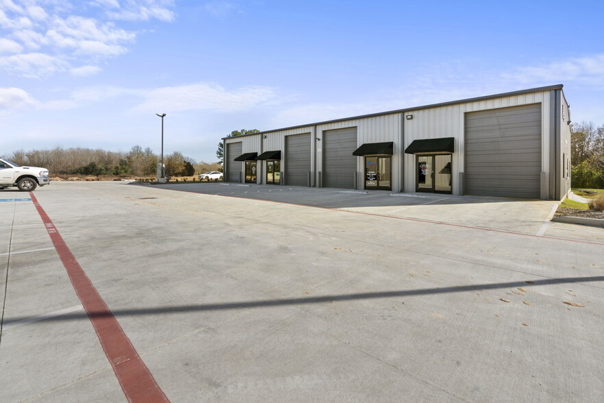 11050 Mahaffey Rd, Tomball, TX for lease - Building Photo - Image 3 of 6