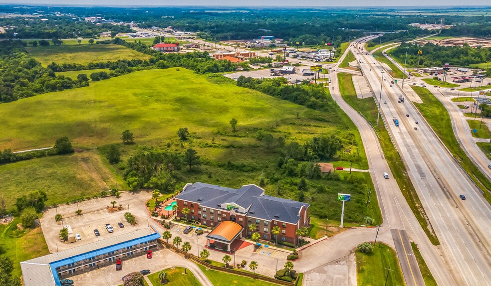 46300 Interstate 10, Winnie, TX for sale - Building Photo - Image 3 of 38